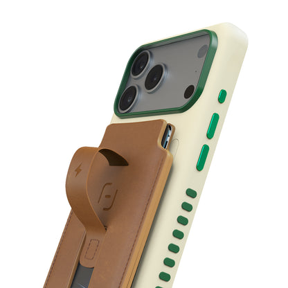 MagBak Wallet on phone | EC17M-BE,EC17P-BE,LF-ACU-17M-OG