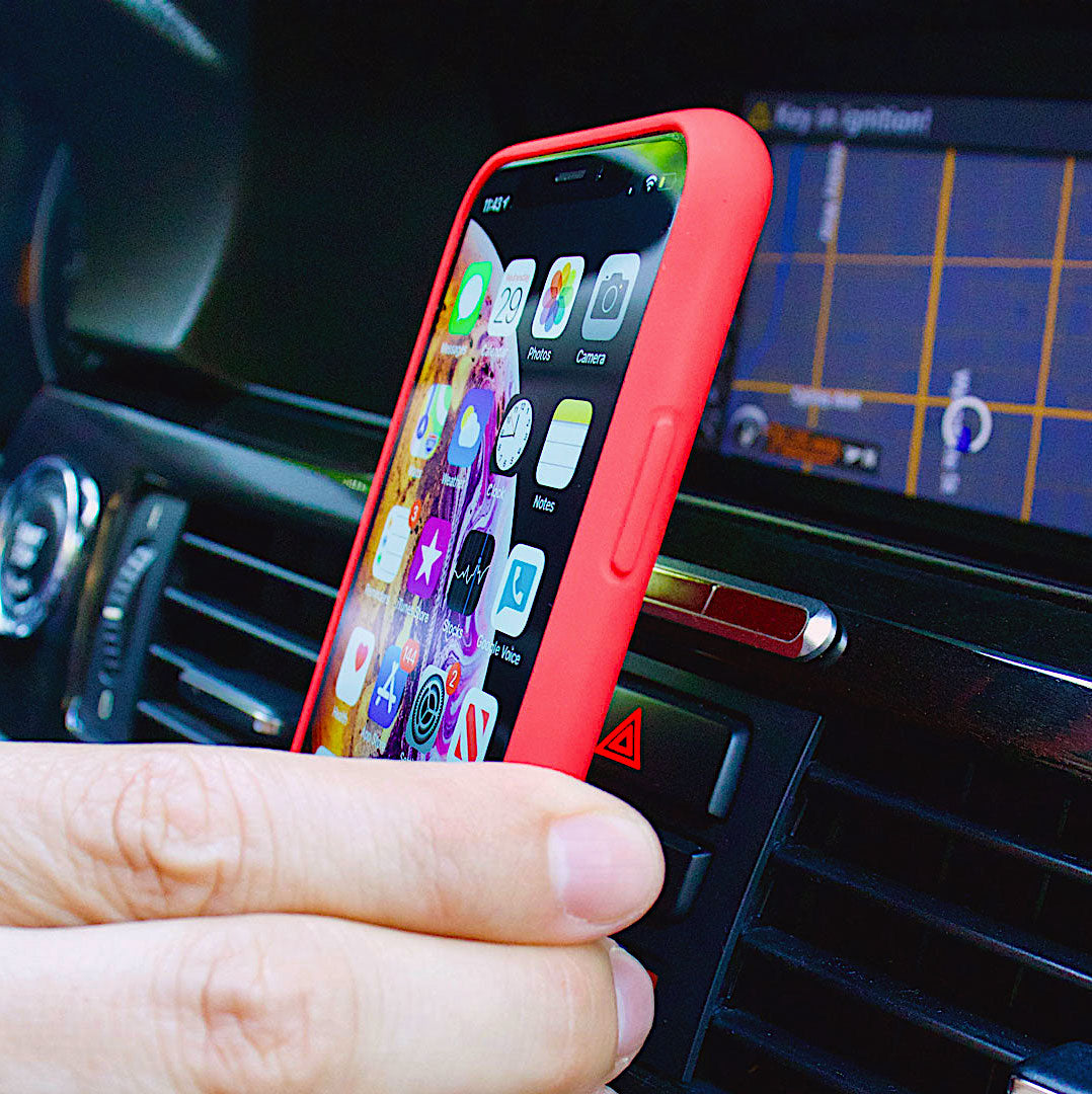 MagBak para iPhone serie 11 + 2 MagSticks [Liquidación]