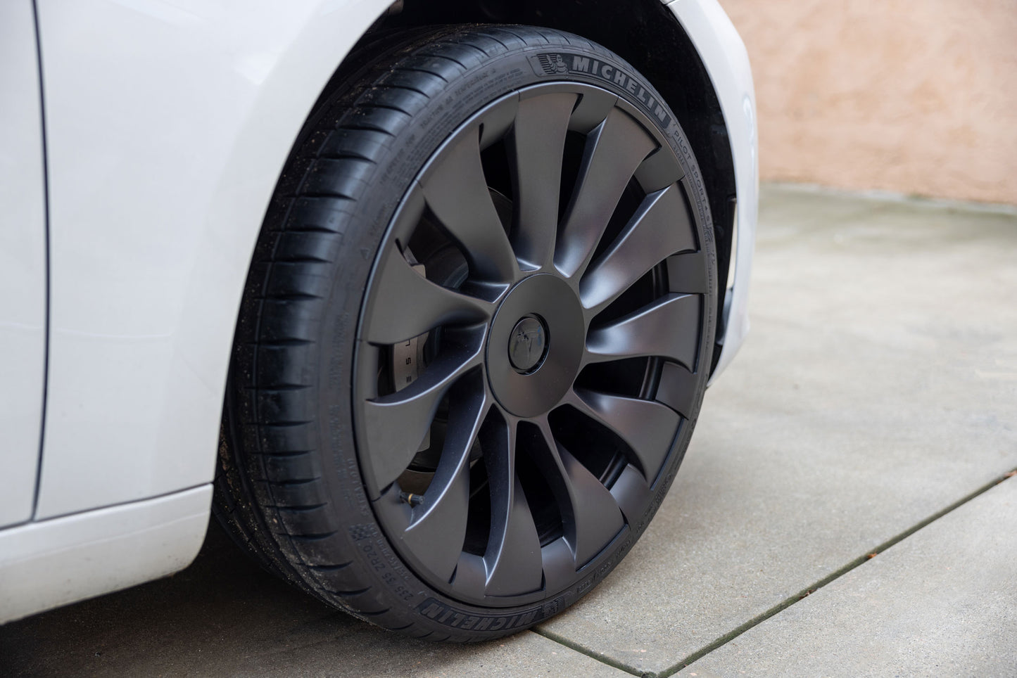 Model 3 with Uberturbine wheel with RimCase | RPTMY21U-22X4,RPTM320U-22X4