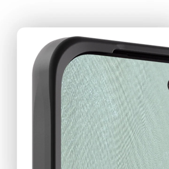 Edgeless screen protector covered by the Pixel 11 Elite Case lip